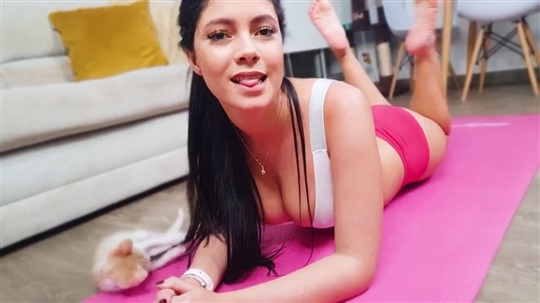 Marta Maria Santos Topless Workout at Home Video Leaked