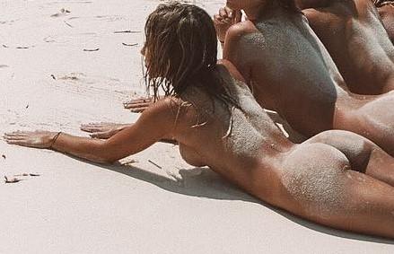 Ayla Woodruff Nude On Beach