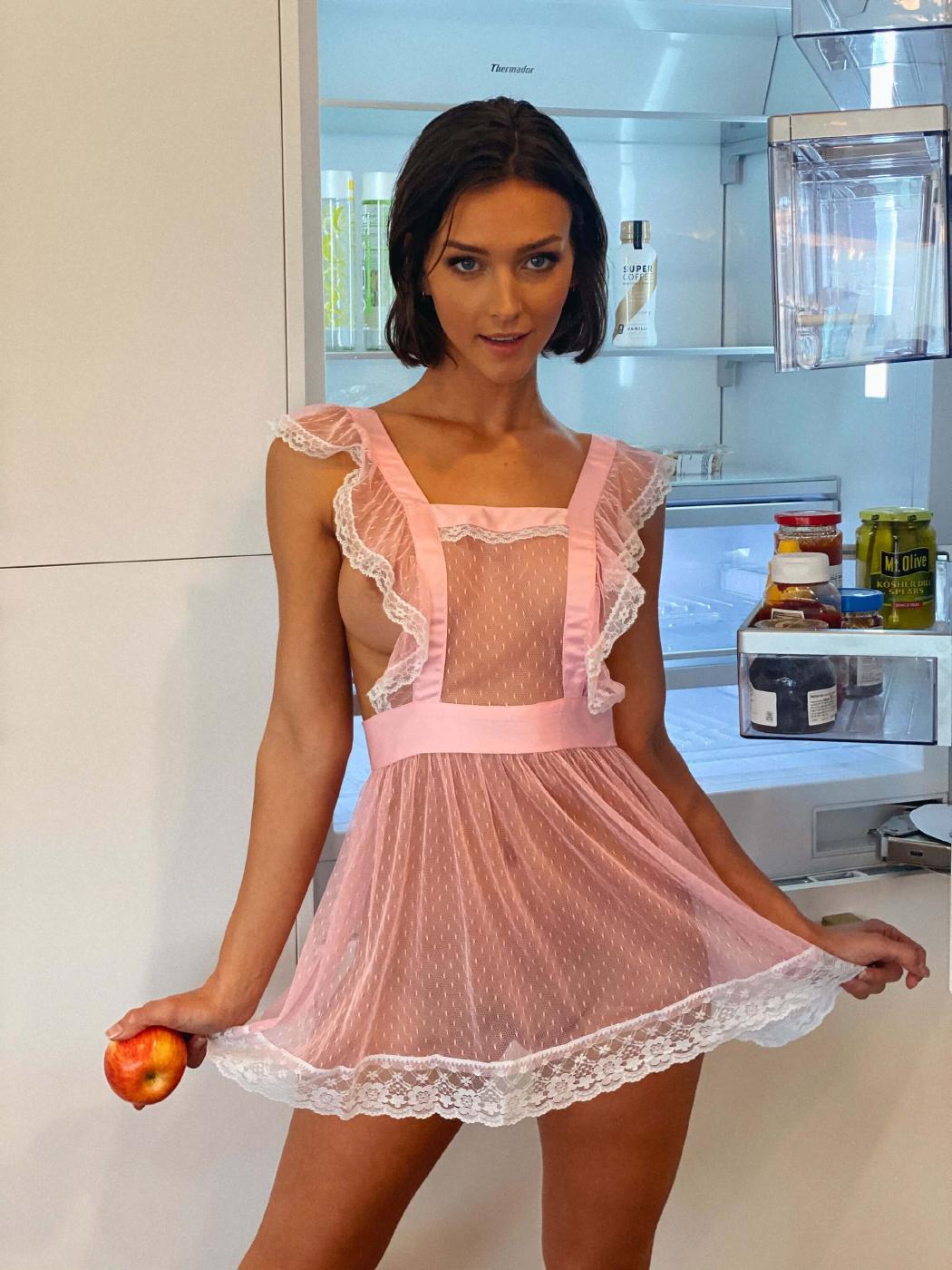 Rachel Cook Nude Apron Kitchen Lingerie Set Leaked