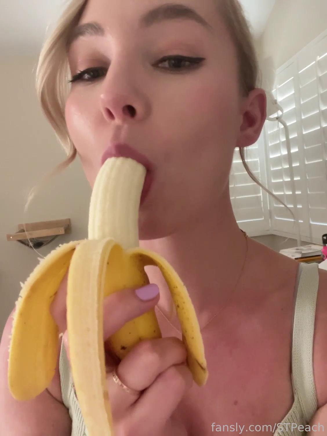 STPeach Banana Deepthroat Fansly Video Leaked