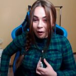 Mihalina Novakovskaya Tight Shirt Busting Open Twitch