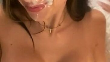 Urfavbellabby Blowjob Cumshot Facial OnlyFans Video Leaked