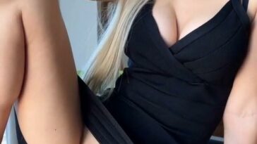 Eva Elfie Boss Role Play Creampie OnlyFans Video Leaked