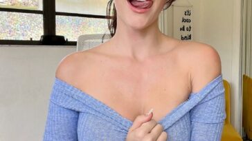 KittyPlays Tight Sexy Blue Outfit Fansly Set Leaked