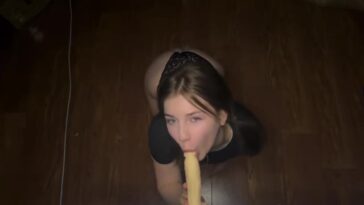 Devdaria POV Blowjob dildo OnlyFans Video