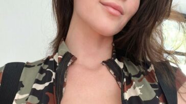 KittyPlays Sexy Cleavage Army Outfit Fansly Set Leaked - Influencers GoneWild