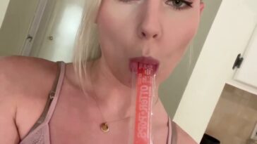 STPeach Popsicle Sucking Fansly Video Leaked - Influencers GoneWild