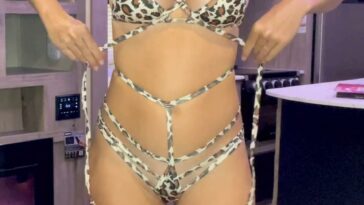 Vicky Stark Sexy Bikini Try On Onlyfans Video Leaked - Influencers GoneWild