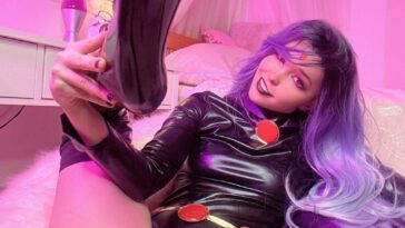 Belle Delphine Sexy Raven Cosplay Onlyfans Set Leaked